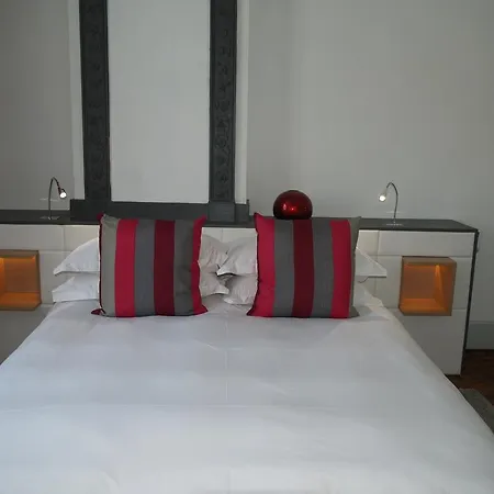 Le Clos De La Bastide Bed & Breakfast *