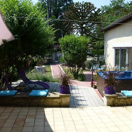 Bed & Breakfast Le Clos De La Bastide Eymet